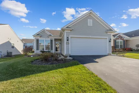 3341 Rockwell Cir, Mundelein, IL 60060