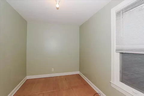 571 Walnut Ave, Elgin, IL 60123 photo 15