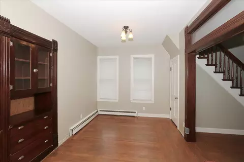 571 Walnut Ave, Elgin, IL 60123 photo 12