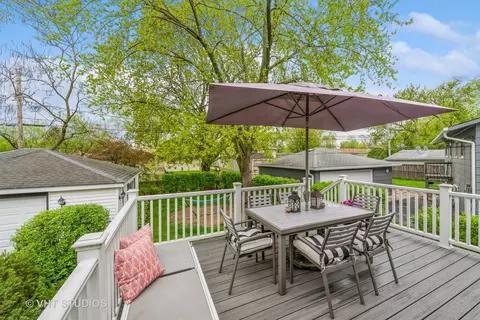 341 Thelma Ct, Wheeling, IL 60090 photo 28
