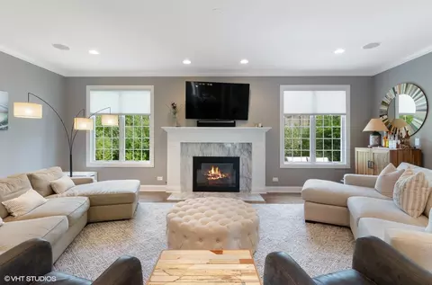 807 Glenshire Rd, Glenview, IL 60025 photo 7