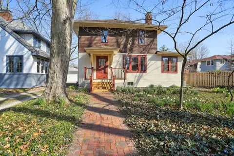 604 W Indiana Ave, Urbana, IL 61801