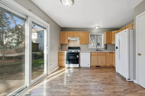 Kitchen - Undisclosed, Mchenry, IL 60050 photo 1 of 2
