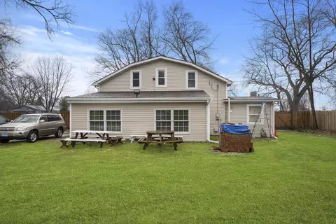 Exterior - 1005 173rd St, East Hazel Crest, IL 60429 photo 3 of 4