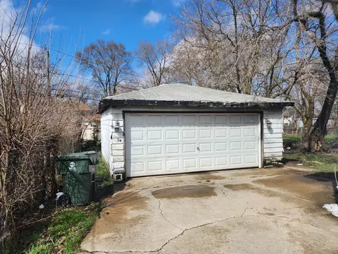 16548 Park Ave, Markham, IL 60426 photo 3