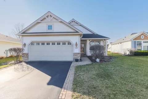 12791 Kishwaukee Ln, Huntley, IL 60142