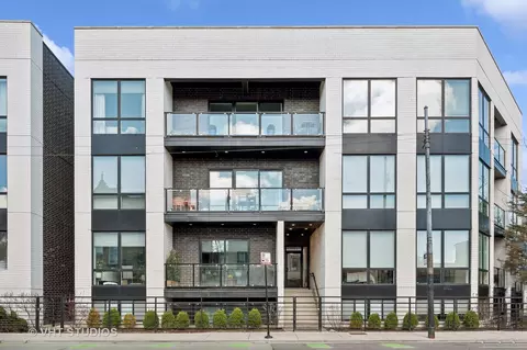 2854 W Belmont Ave #1E, Chicago, IL 60618