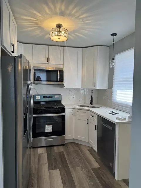 Kitchen - Undisclosed, Markham, IL 60428 photo 1 of 2
