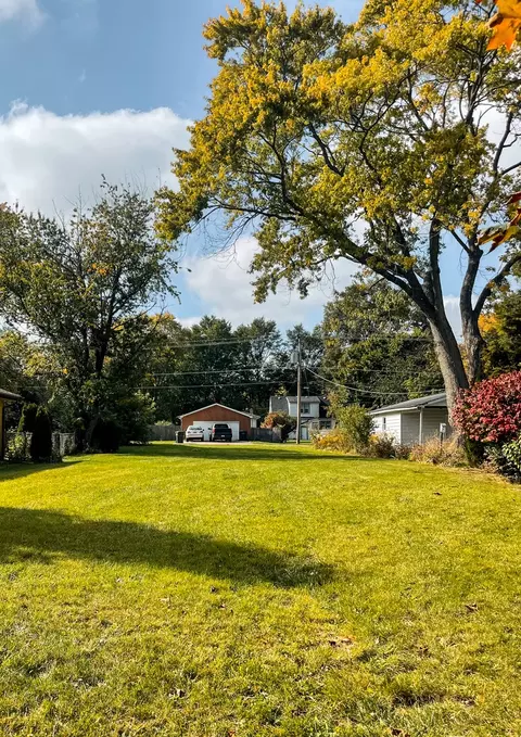 3108 Elisha Ave, Zion, IL 60099