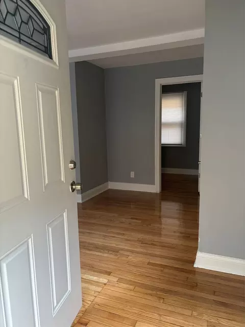 537 N Central Ave #E, Chicago, IL 60644