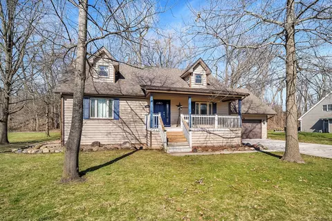 32824 Deer Ridge Dr, Wilmington, IL 60481