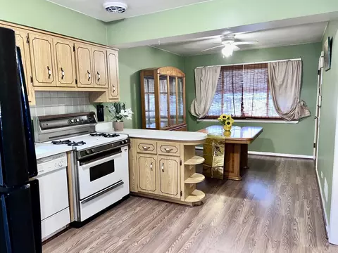 Kitchen - 8422 S Kostner Ave, Chicago, IL 60652 photo 1 of 2