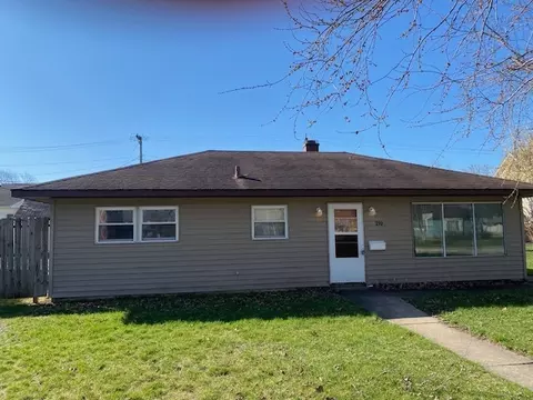 210 W Humiston St, Pontiac, IL 61764