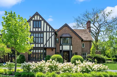 1100 Romona Rd, Wilmette, IL 60091