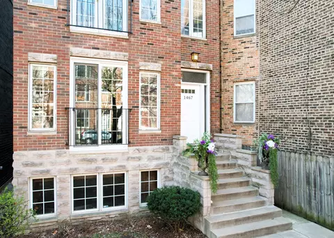 1467 W Erie St #2, Chicago, IL 60642