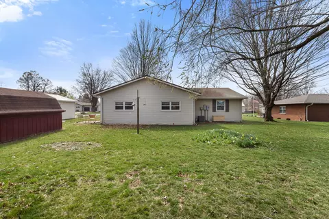 Exterior - 309 E North St, Mansfield, IL 61854 photo 6 of 6