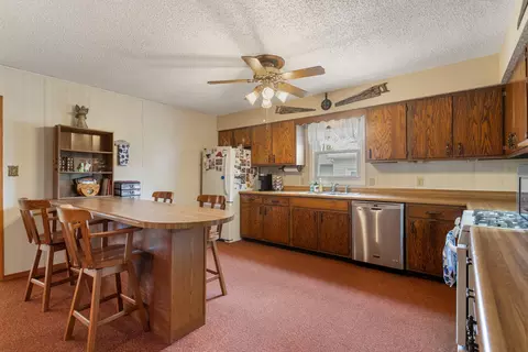 Kitchen - 309 E North St, Mansfield, IL 61854 photo 2 of 3
