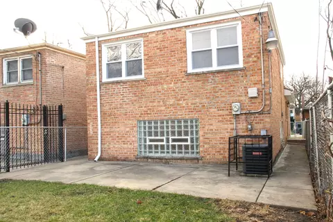 Exterior - 10131 S Lowe Ave, Chicago, IL 60628 photo 3 of 5