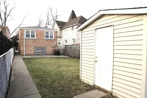 Exterior - 10131 S Lowe Ave, Chicago, IL 60628 photo 4 of 5