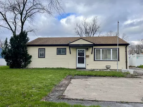 2103 Mcdonough St, Joliet, IL 60436