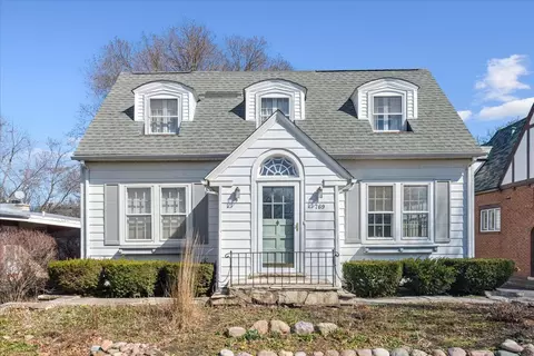 769 Green Bay Rd, Highland Park, IL 60035