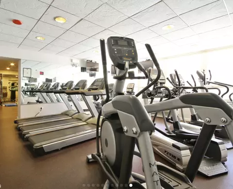 111 E Chestnut St #20K, Chicago, IL 60611 photo 20