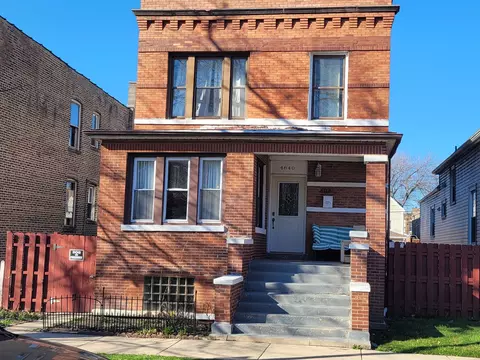 4840 W 23rd St, Cicero, IL 60804