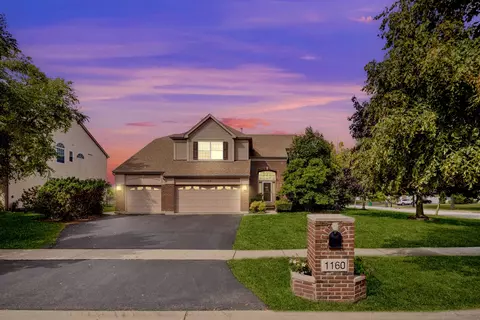 1160 Ravinia Dr, Gurnee, IL 60031