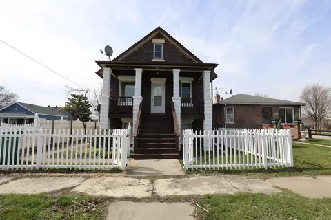 719 Henderson Ave, Joliet, IL 60432