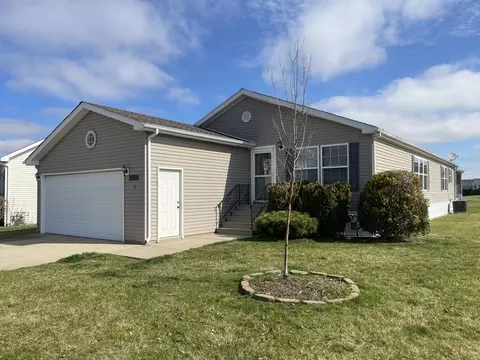 1254 Redbud Rd, Manteno, IL 60950