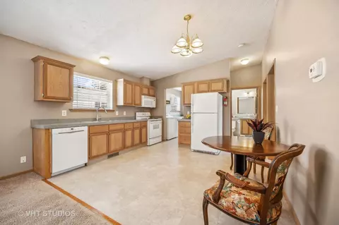 315 3rd St, Northfield, IL 60093 photo 8