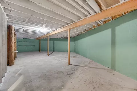 Other - 394 Ash Ct, Dekalb, IL 60115 photo 8 of 10