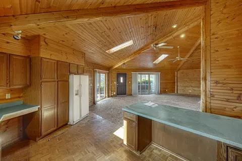 Kitchen - 394 Ash Ct, Dekalb, IL 60115 photo 4 of 4