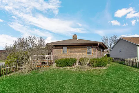 Exterior - 394 Ash Ct, Dekalb, IL 60115 photo 1 of 5