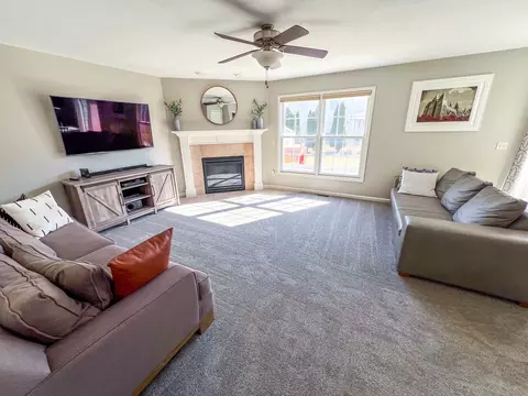 Living - 2995 Wolf Creek Ln, Normal, IL 61761 photo 1 of 5