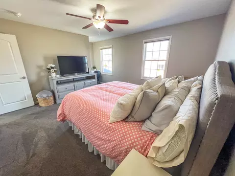 Bedroom - 2995 Wolf Creek Ln, Normal, IL 61761 photo 4 of 8