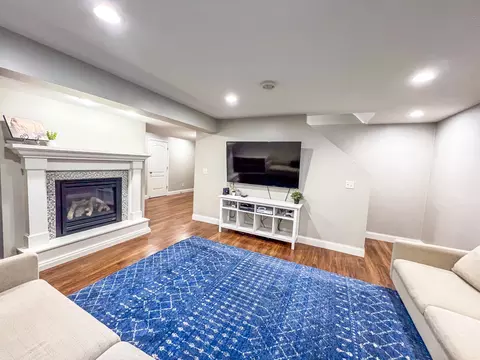Living - 2995 Wolf Creek Ln, Normal, IL 61761 photo 5 of 5