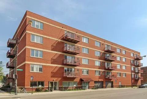 2158 W Grand Ave #506, Chicago, IL 60612
