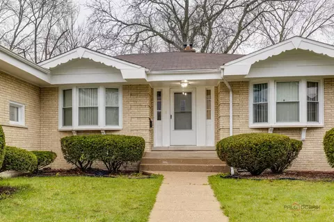 818 Ash St, Flossmoor, IL 60422