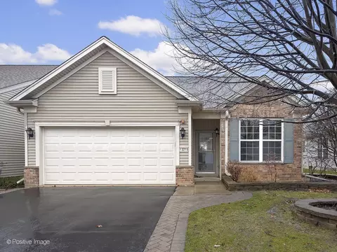 13215 Cedar Crest Ln, Huntley, IL 60142