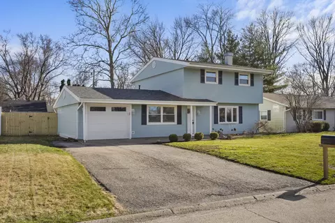 2803 Maplewood Dr, Champaign, IL 61821