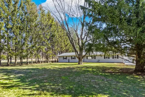 566 Wolverine Ln, Dixon, IL 61021 photo 31