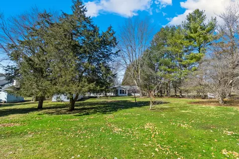 566 Wolverine Ln, Dixon, IL 61021 photo 34