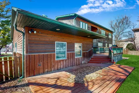 Exterior - 4 N269 5th Ave, Addison, IL 60101 photo 6 of 6