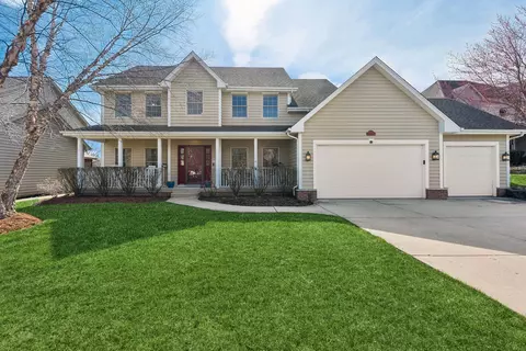 2935 N Cypress Pt, Wadsworth, IL 60083