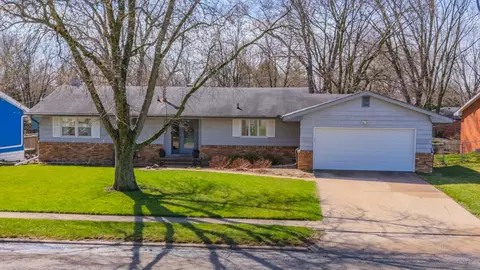 1309 E Vernon Ave, Normal, IL 61761