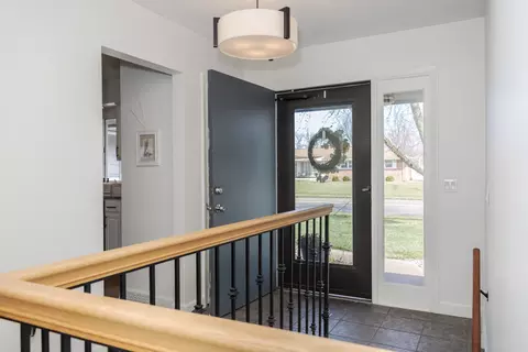 Entry Way - 1309 E Vernon Ave, Normal, IL 61761 photo 2 of 5