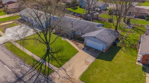 View/Area - 1309 E Vernon Ave, Normal, IL 61761 photo 5 of 6