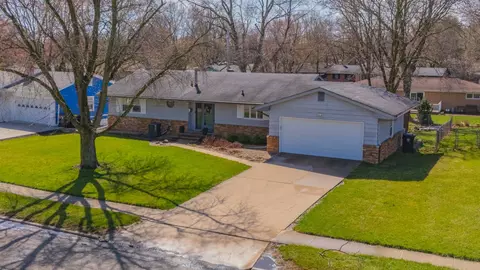 View/Area - 1309 E Vernon Ave, Normal, IL 61761 photo 6 of 6