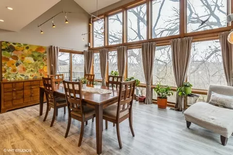 Dining - 155 Forestview Dr, Elgin, IL 60120 photo 1 of 2